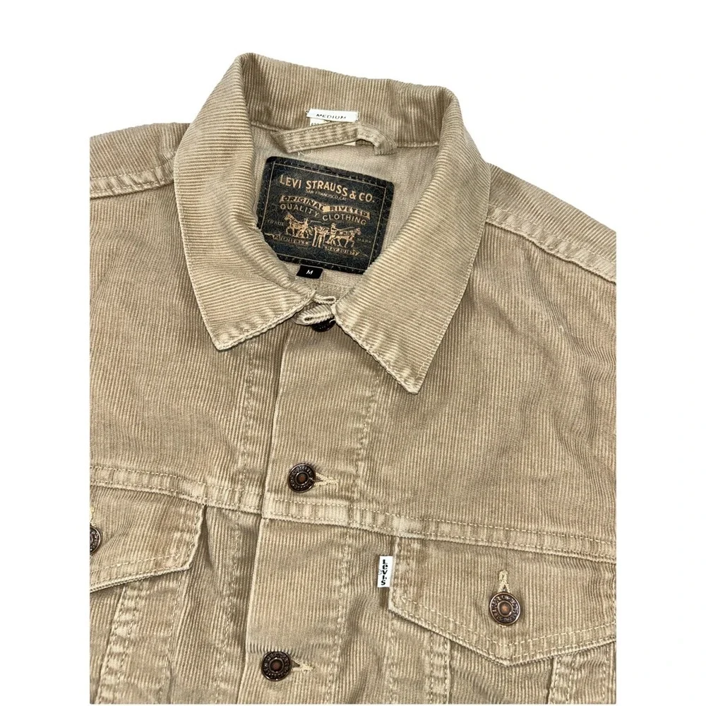 Levis last two
